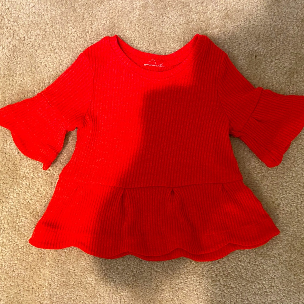 Adorable Girls outfit. Size 5.